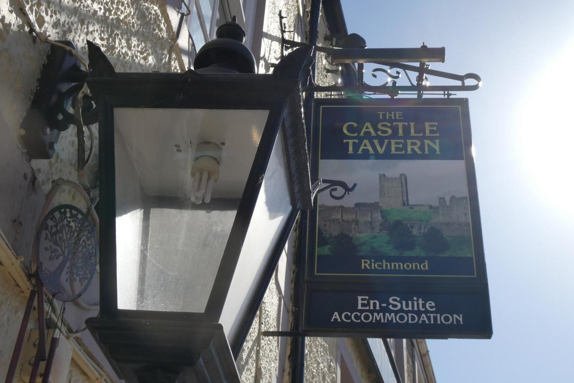 The Castle Tavern Richmond Richmond  Ngoại thất bức ảnh